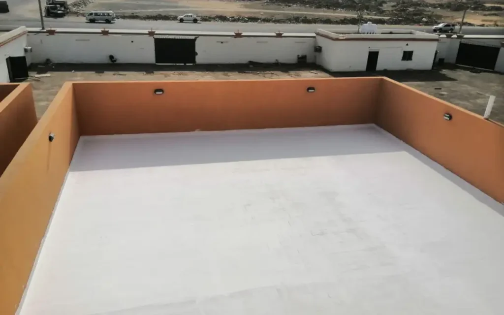 حل مشكلة خرير المياة بعزل السطح حراريا